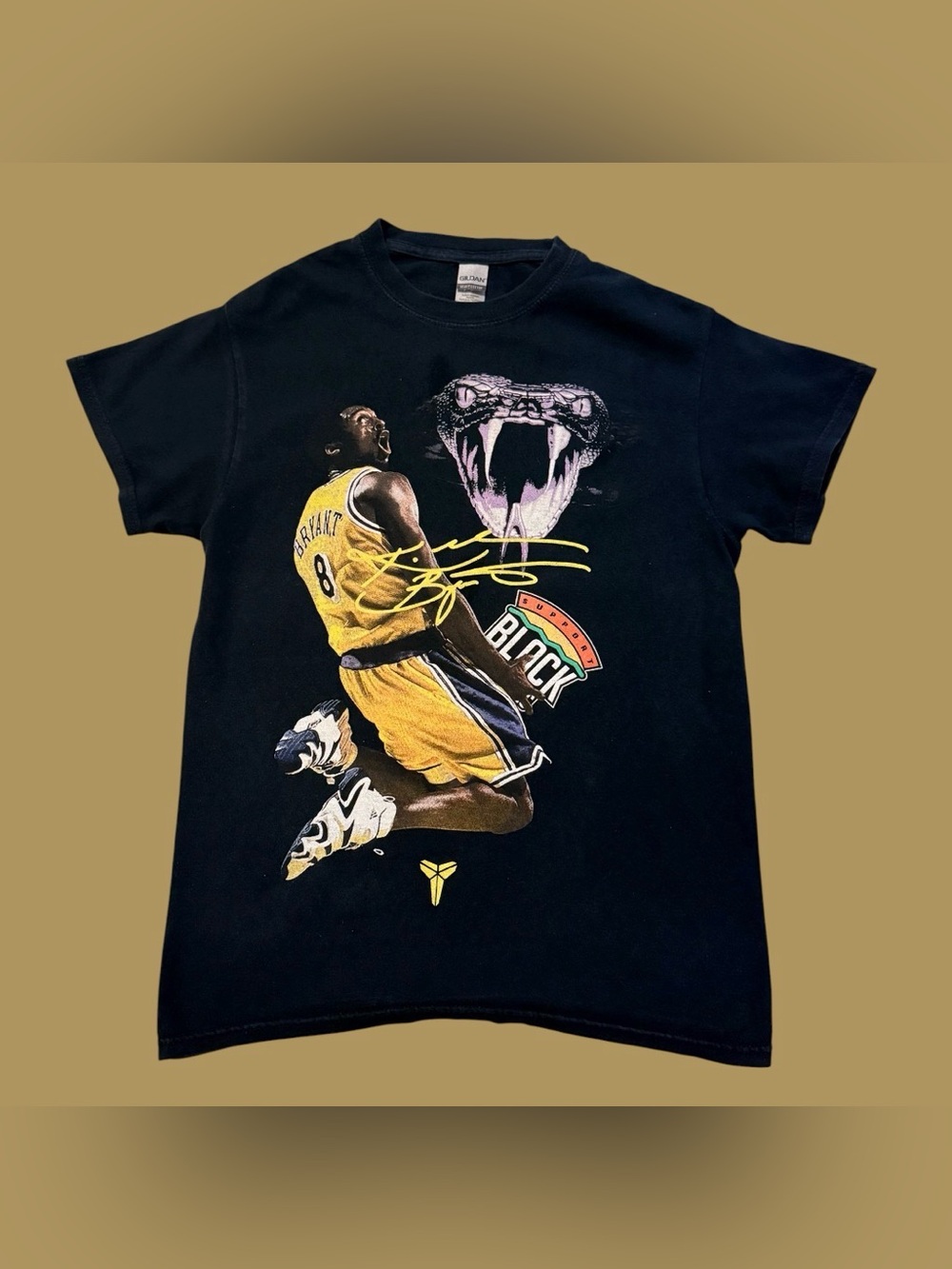 Gildan x Support Black Colleges Los Angeles Lakers Kobe Bryant Tee